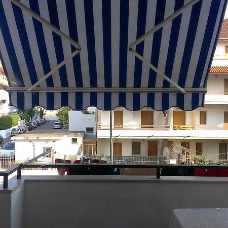 דירות סקליאה Trilocale A 800 Metri Dal Mare מראה חיצוני תמונה
